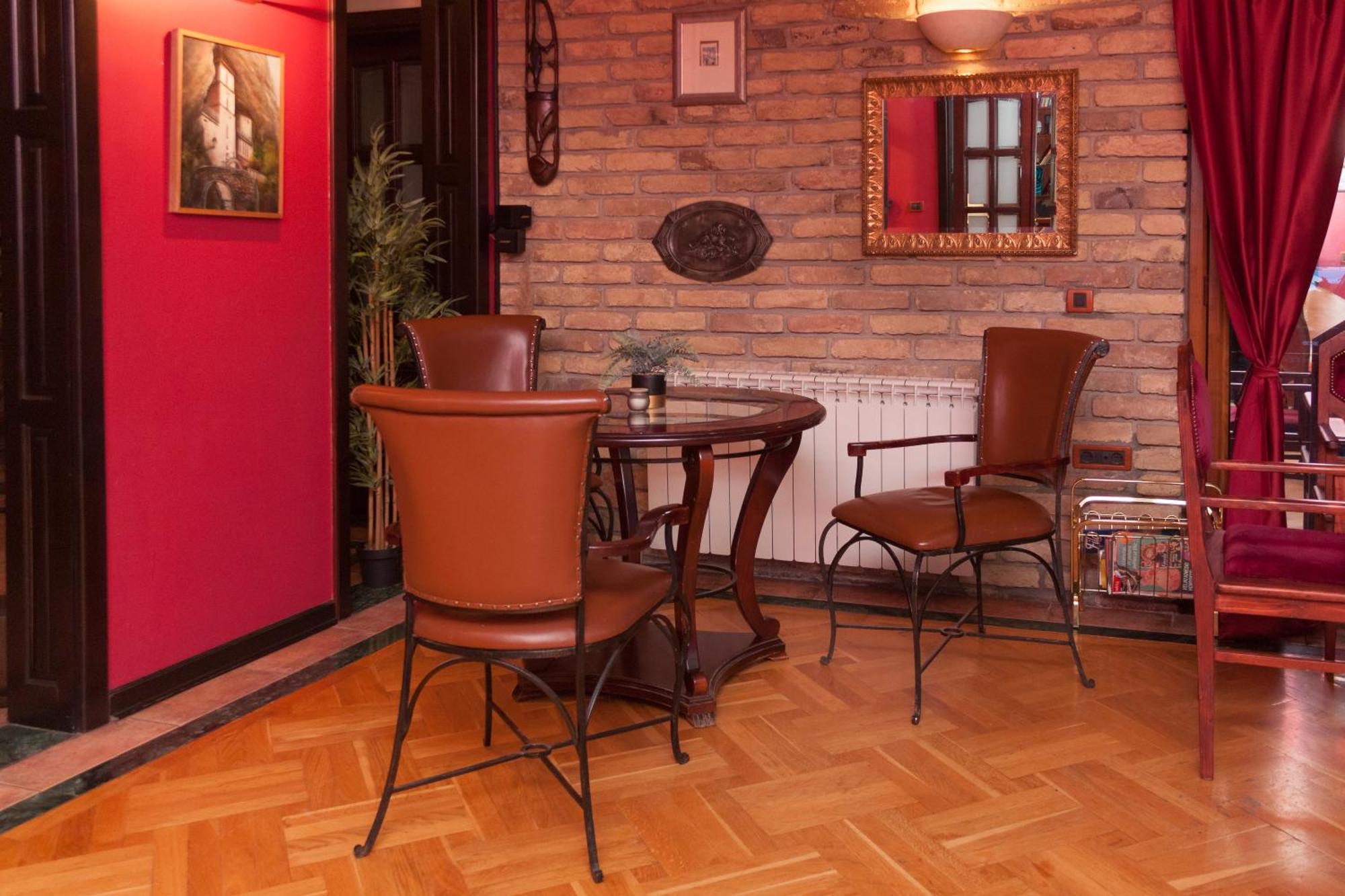 Red Clay Apartments City Club เบลเกรด ภายนอก รูปภาพ