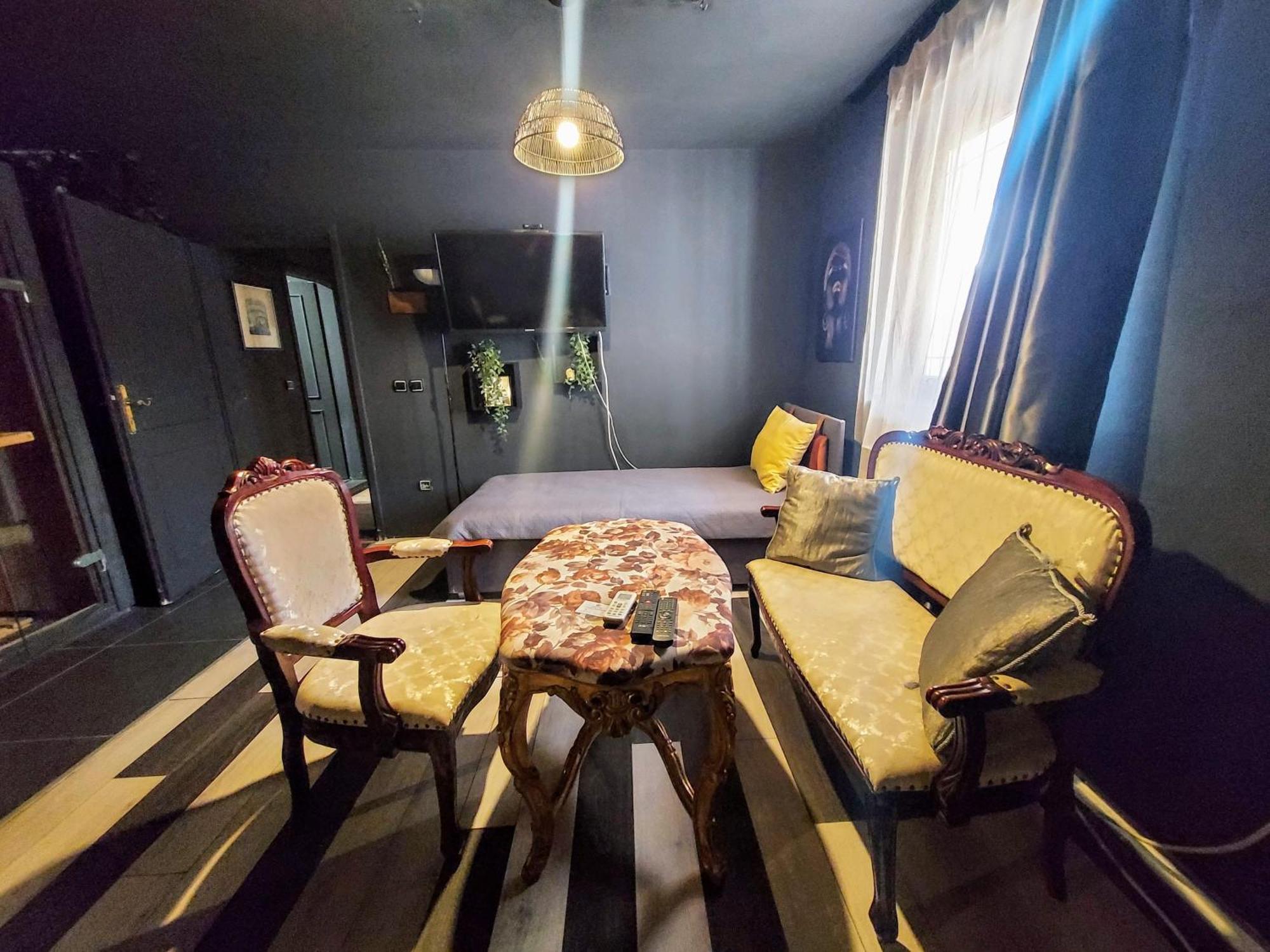 Red Clay Apartments City Club เบลเกรด ภายนอก รูปภาพ